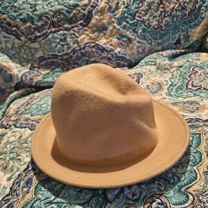 Fedora Hat Men Size One Wool nicks and micro stain See pictures